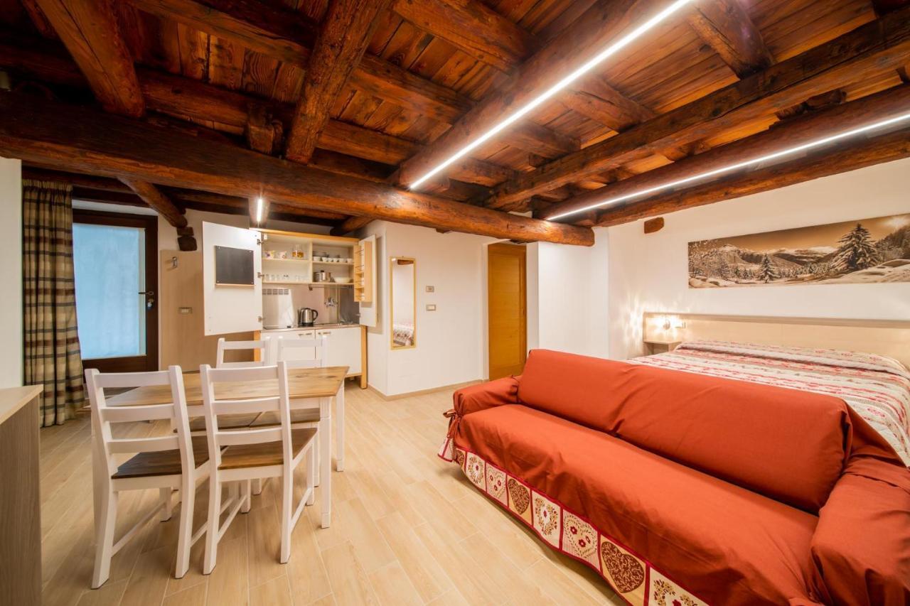 miki central apartement Aosta Exterior foto